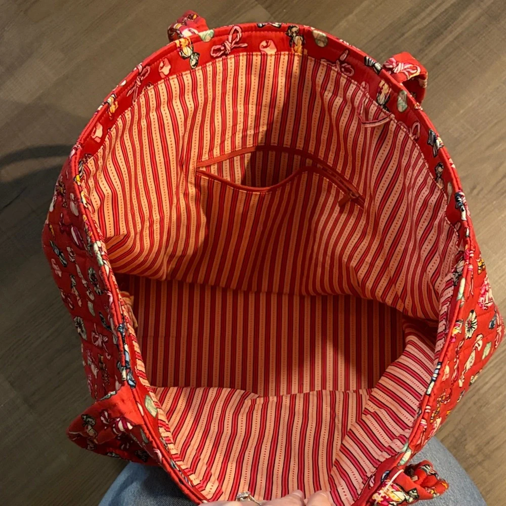 Vera Bradley Red tote bag - Picture 3 of 3